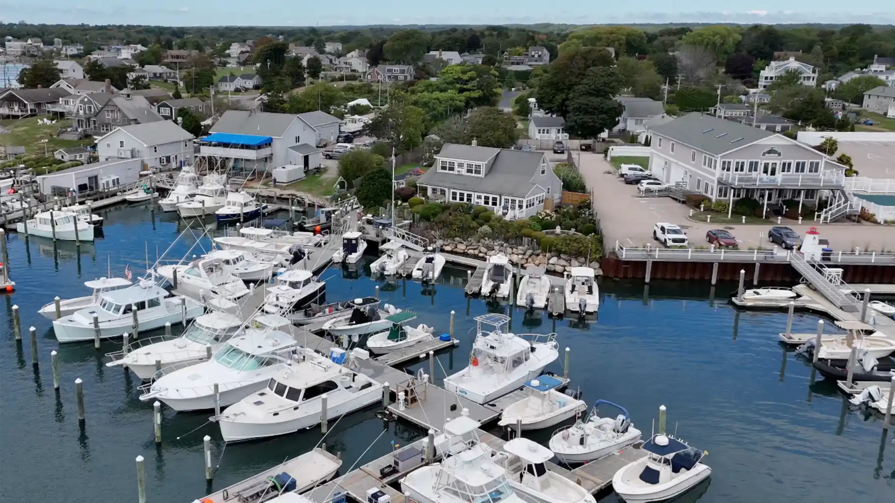 Gooseberry Marina & Cottages